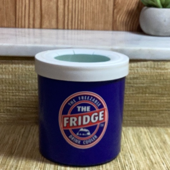Vintage Lifoam THE FRIDGE Freezable Drink Cooler - Picture 1 of 5
